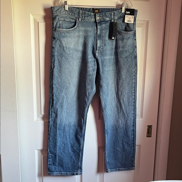 NWT Lee Heritage Classic Straight Jeans - Picture 1 of 5
